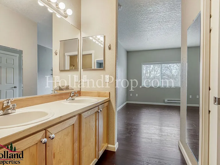 14635 SW Beard Rd #101 — Photo 12
