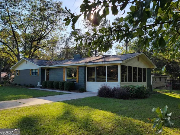 766 Old Nunez Rd, Swainsboro, GA 30401