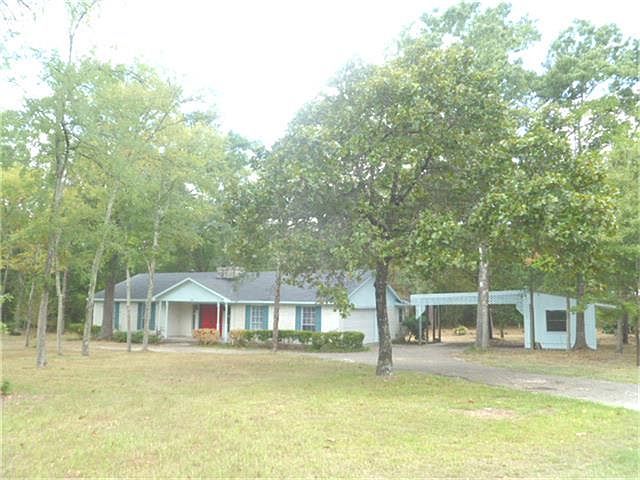 1st image of 54 Wood Lodge Dr