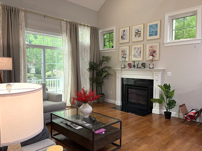 30 Boardwalk Dr — Photo 7