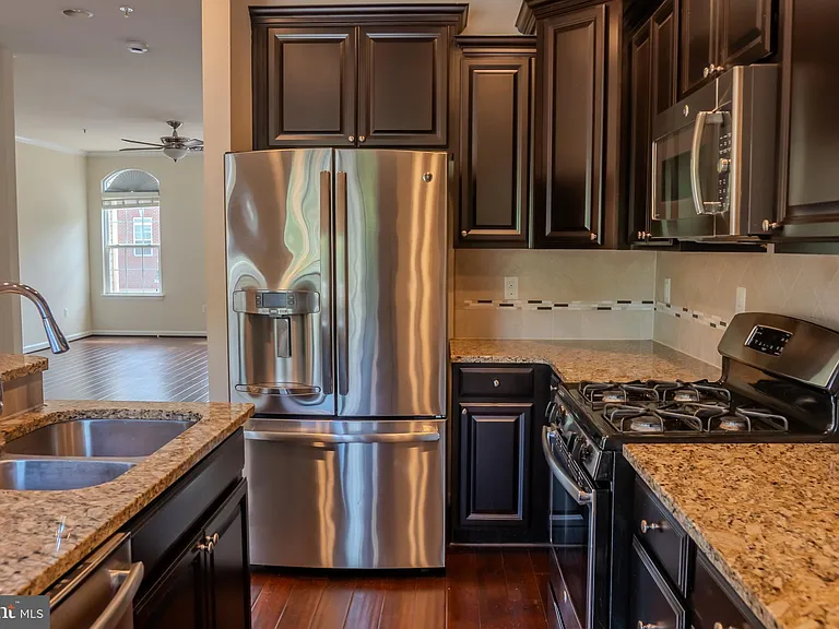 726 Millhouse Dr — Photo 9