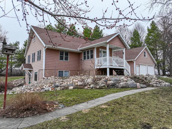 10463 Moe Hall Rd NW, Garfield, MN 56332