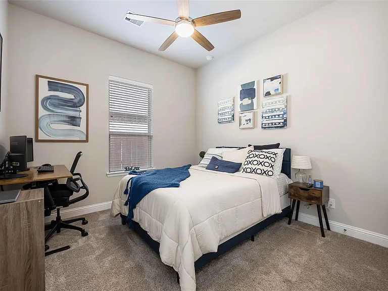 5622 Vintage Oaks Ln — Photo 14