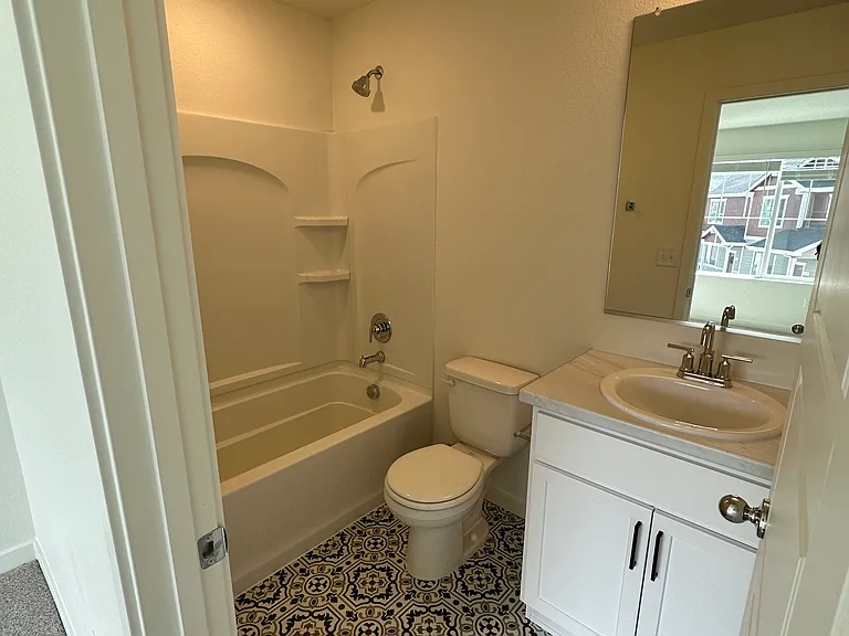245 Cardinal St — Photo 11