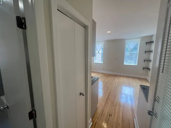 459 M St NW, Washington, DC 20001