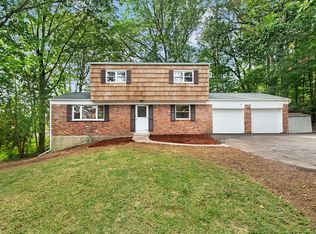 38 Lancaster Pl, Stamford, CT 06905