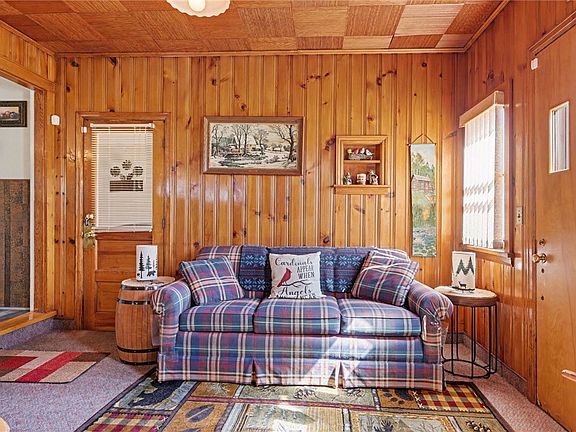 4th image of 247 W Ivy St