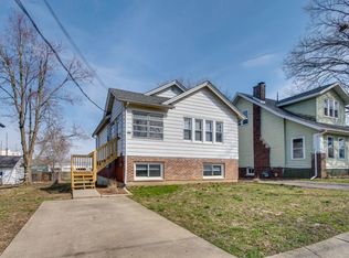 308 Low St #A, Bloomington, IL 61701