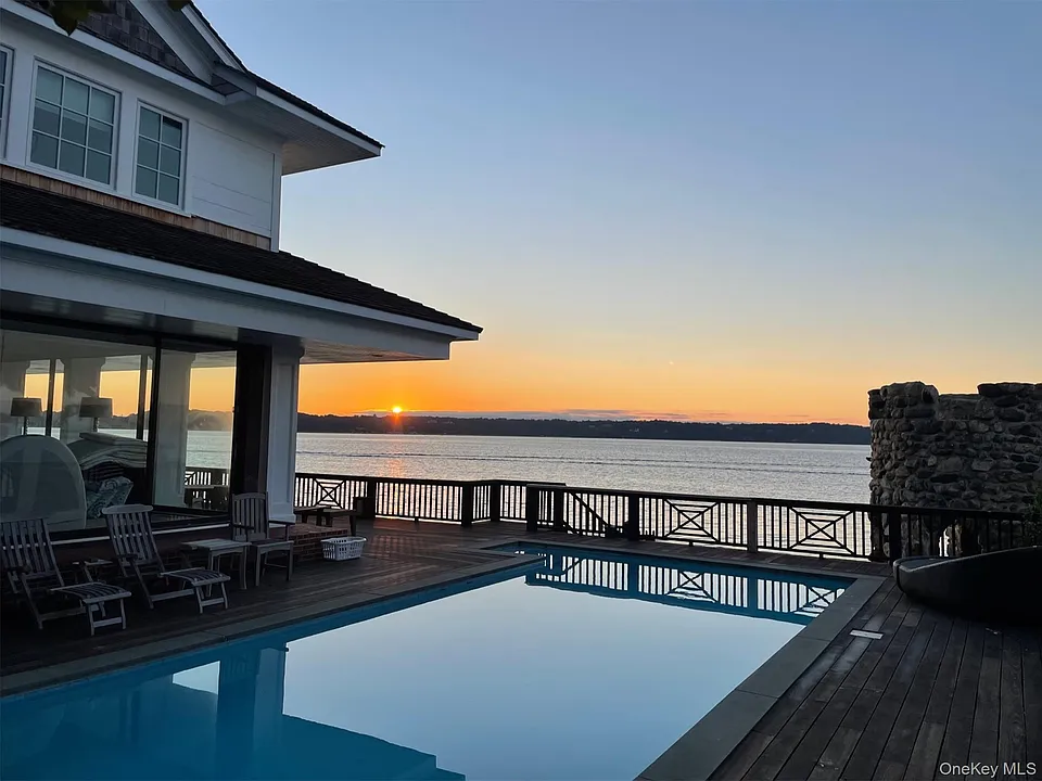 336 Centre Island Rd