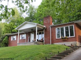 273 Dayton Park Rd, Philippi, WV 26416