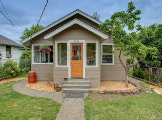 9008 12th Ave SW, Seattle, WA 98106