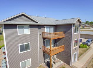 4705 Chadwick Rd APT 12, Cedar Falls, IA 50613