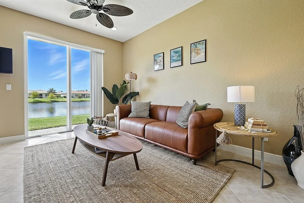 2 bed, 2.5 bath, 1364 sqft, $3,500 — Photo 4