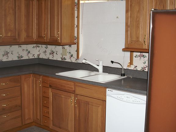 4th image of 13439 E 47th Dr