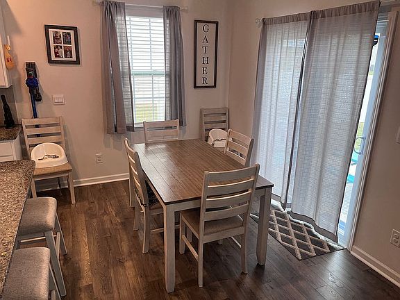 5th image of 7172 Teague Dr #242