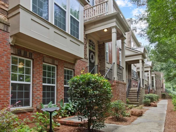 9 High Gate Trl, Decatur, GA 30030