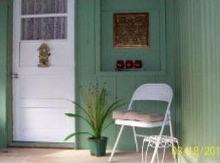 95 Pineland Park Rd, Milton, NH 03851