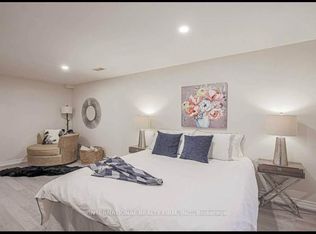 130 Amberjack Blvd, Toronto, ON