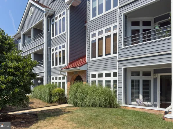 1125 Lake Heron Dr APT 1B, Annapolis, MD 21403