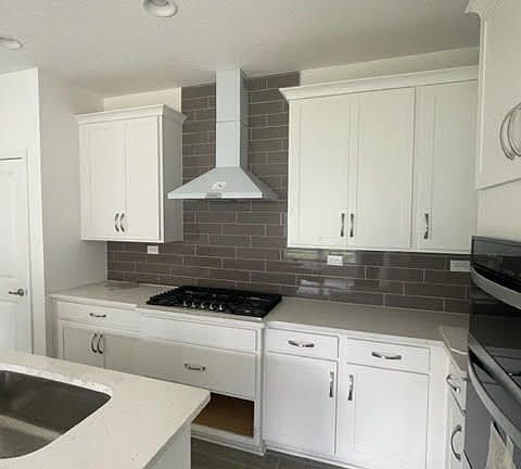 2nd image of 646 CHERRY ELM Drive