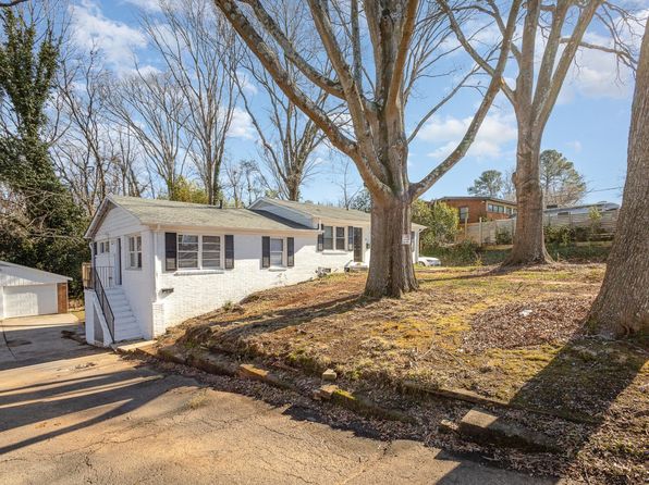 6037 Ingleside Dr
