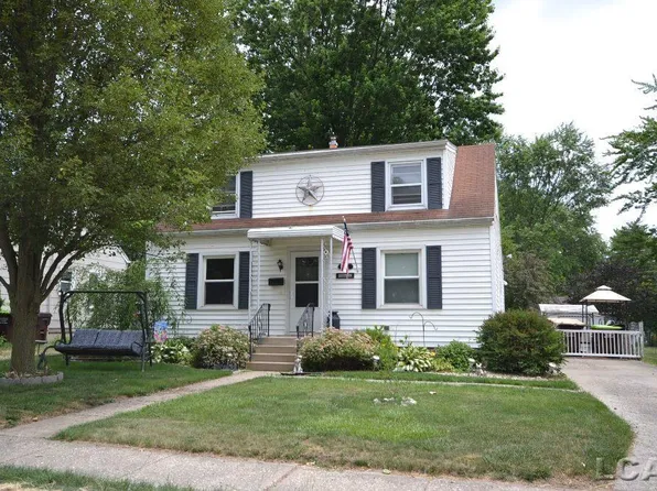 710 Springbrook Ave, Adrian, MI 49221