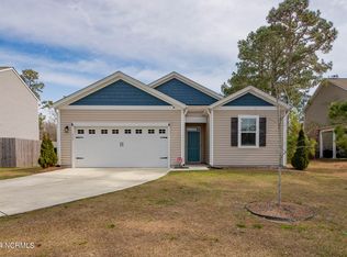 717 Morris Landing Rd, Holly Ridge, NC 28445