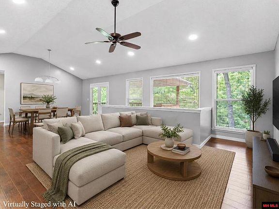 5th image of 96 Wood Creek Ct