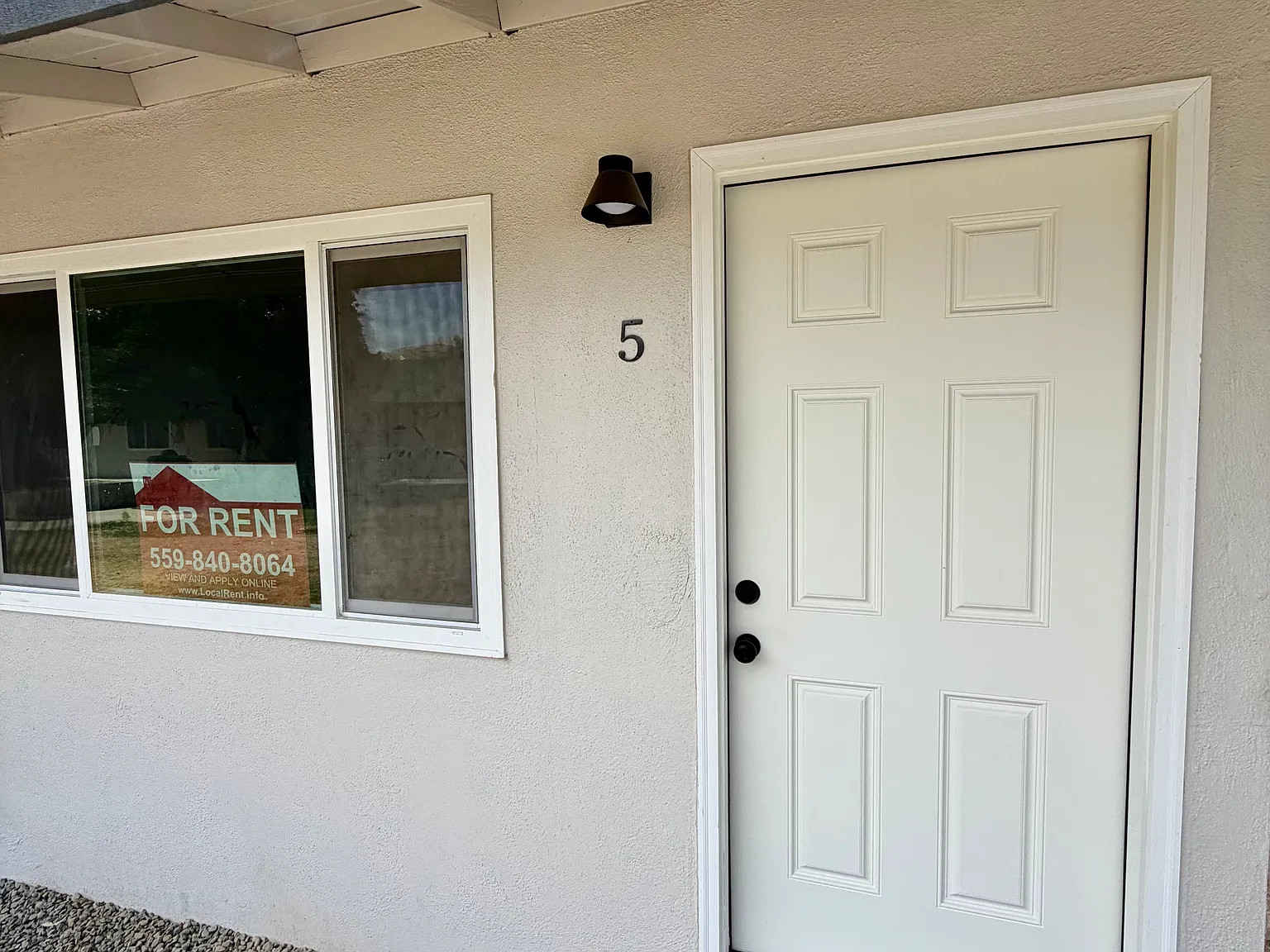 2 bed, 825 sqft, $1,400 — Photo 3