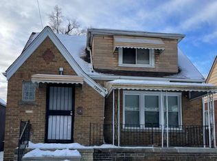 15855 Sorrento Ave, Detroit, MI 48227