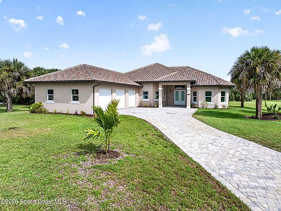 2nd image of 1394 Absaroka Ln