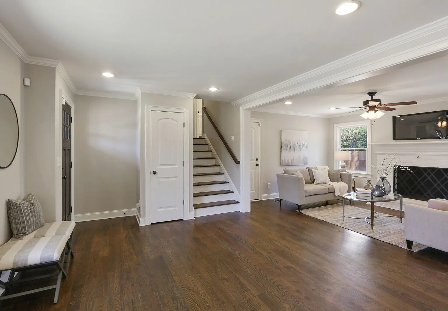 3 bed, 2.0 bath, 1455 sqft, $3,495 — Photo 4