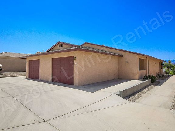 4th image of 2050 Magnolia Dr