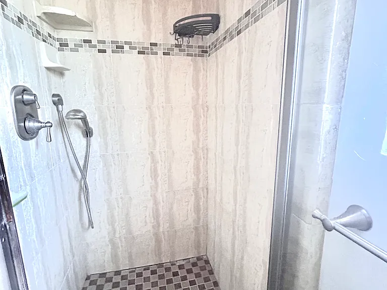11309 Gaynor Ave — Photo 20