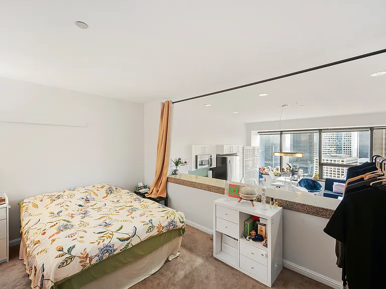 1100 Wilshire Blvd #2607 — Photo 14