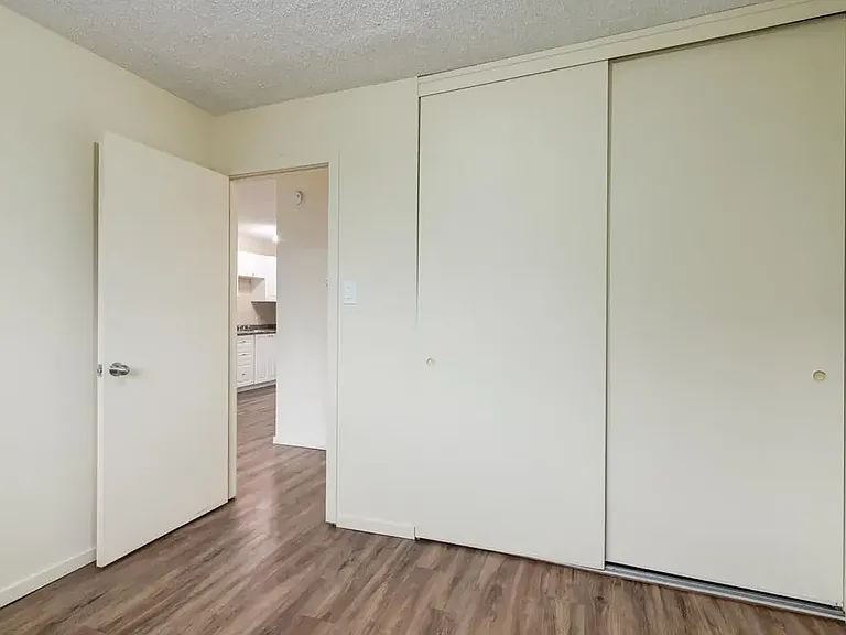510 21st Ave SW — Photo 35