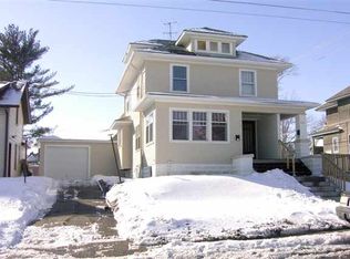 1414 Iowa St, Davenport, IA 52803