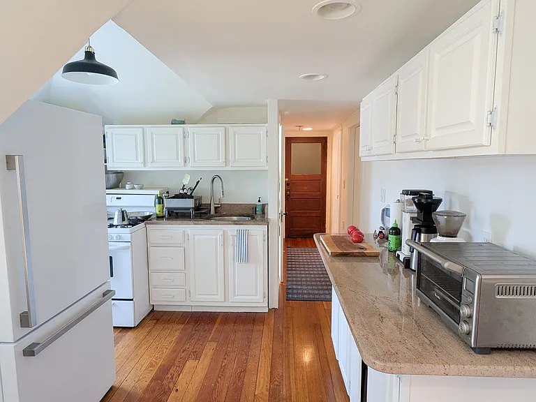 23 Savoy St — Photo 5