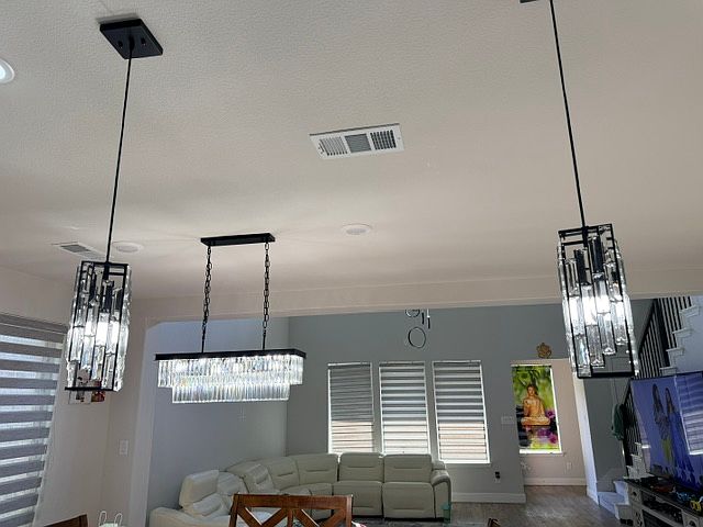 2nd image of 5924 Hodgkin Ave