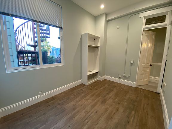 3rd image of 805 Page St