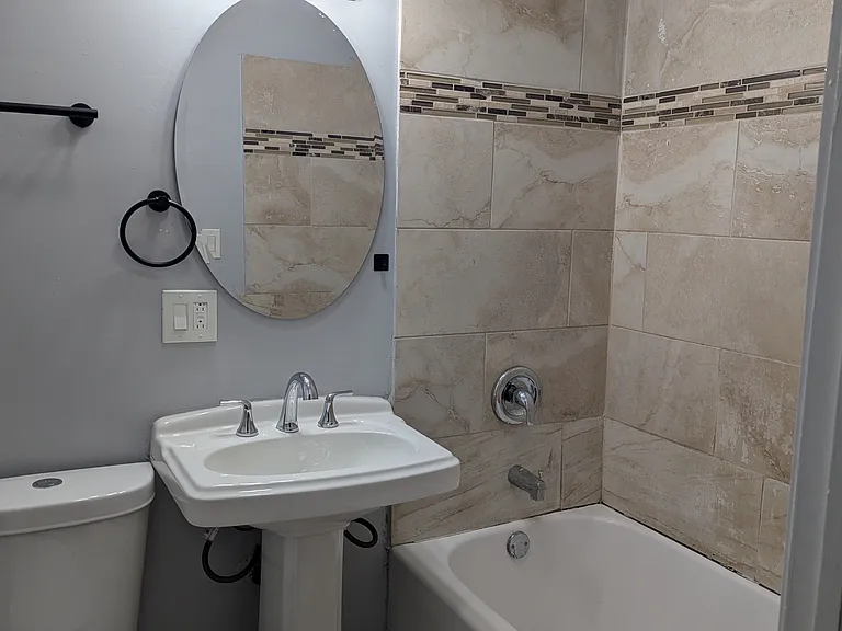 6401 S Saint Lawrence Ave #1 — Photo 12