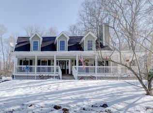 174 Pond Hill Rd, Moosup, CT 06354