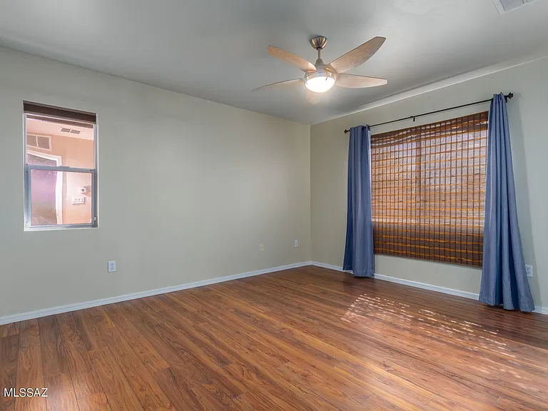 1599 W Homecoming Way — Photo 11