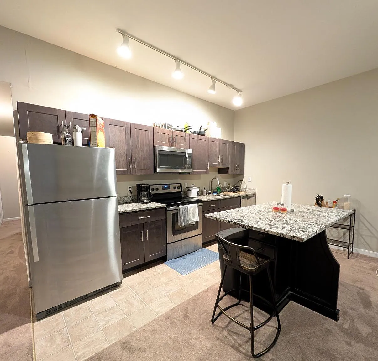 Studio, 1200 sqft, $2,495 — Photo 2