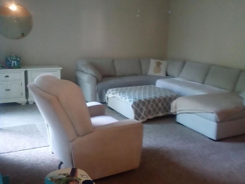 1st image of 64 Richmond Blvd