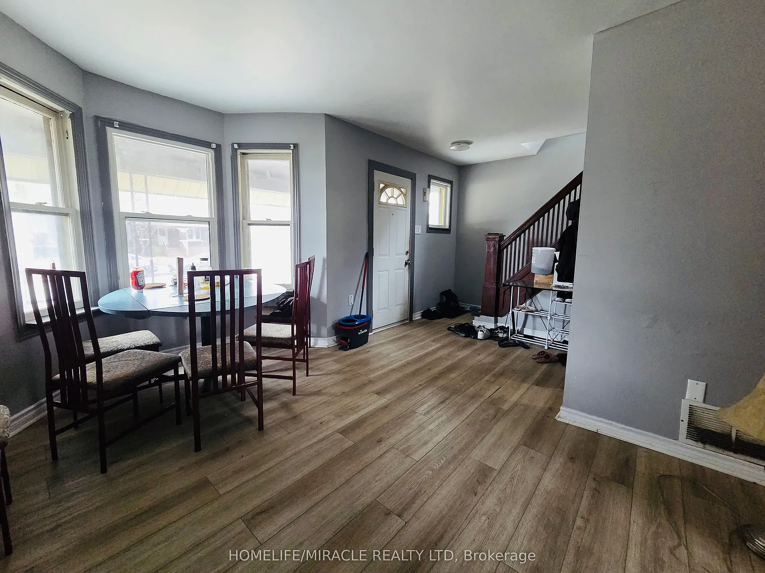 5 bed, $2,100 — Photo 4