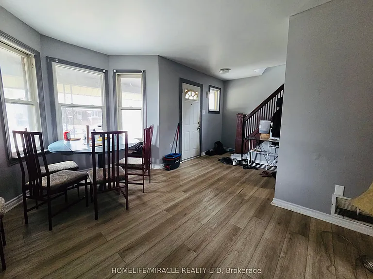 454 Rankin Ave — Photo 4