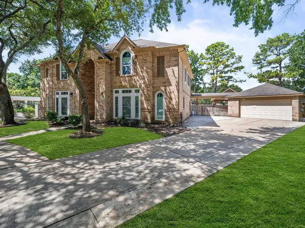 17547 Whispering Star Ct, Houston, TX 77095