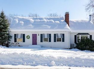 72 Roberts Dr, Weymouth, MA 02190
