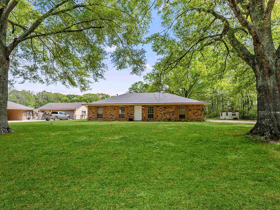 1st image of 3330 Little Farms Dr